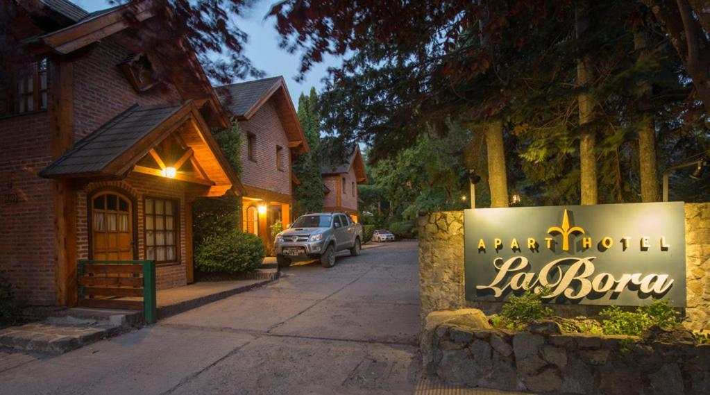 拉宝来公寓式酒店 San Martín de los Andes 外观 照片